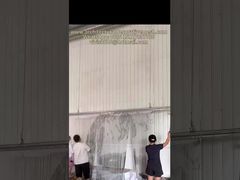 Bekijk: aluminium kettingen in horizontale of verticale panelen, 10 mm * 22 mm haakmaat, zware vitrine